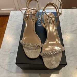 Badgley Mischa Platinum Chunky Heel Sandal - Size 8